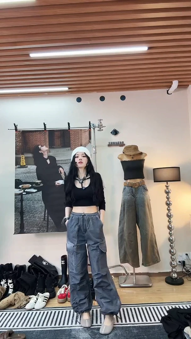 【NO退NO换】2026变成岛屿新年福利款工装裤