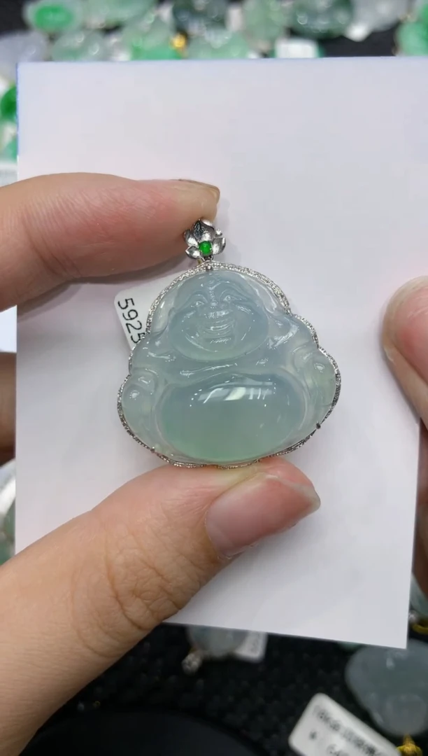 【闪购商品】翡翠颈饰18K金镶嵌1111111111111