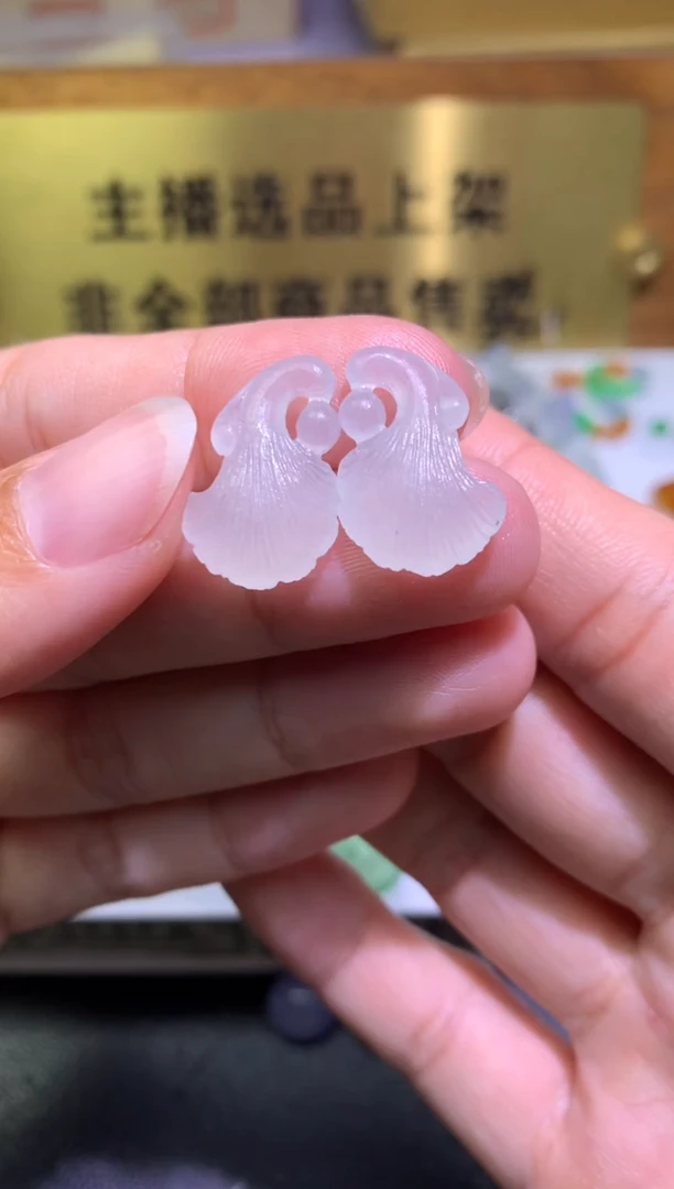 未镶嵌定制翡翠毛货