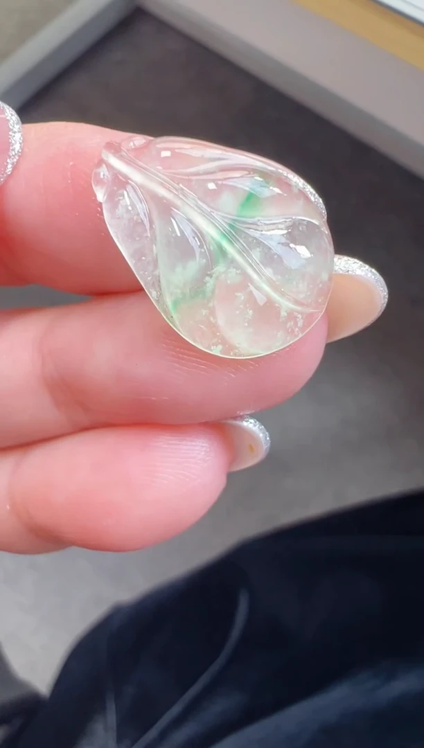 未镶嵌定制翡翠叶子