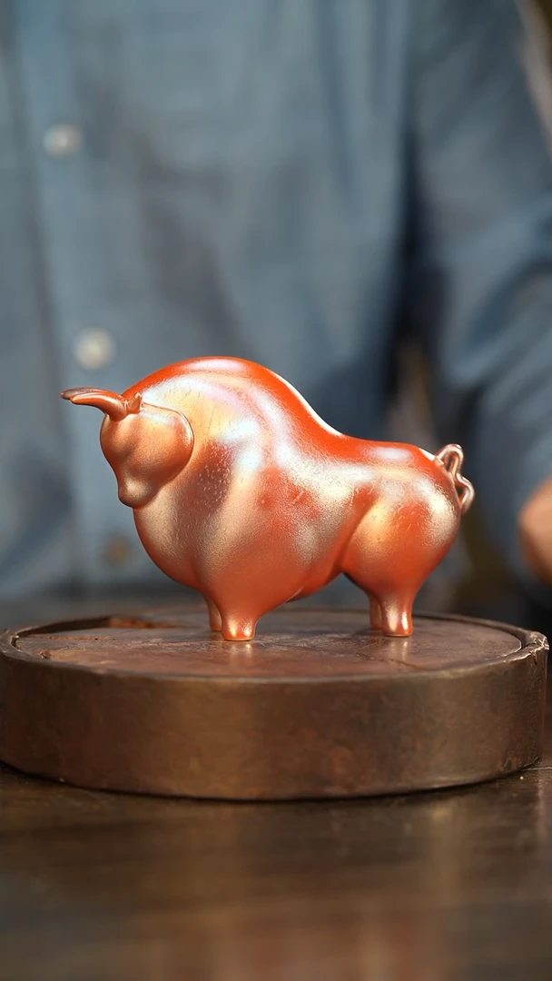 杯21柴房陶瓷柴烧金红牛摆件