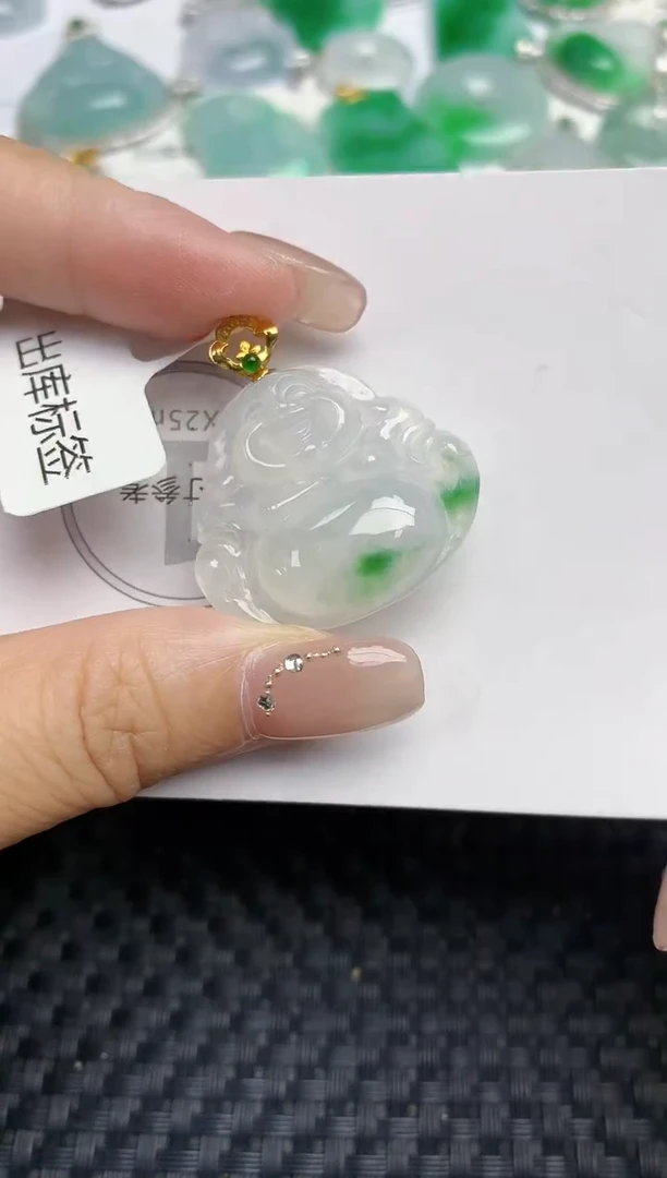 颈饰18K金镶嵌翡翠天然缅甸A货翡翠百元以上9元证书费自理