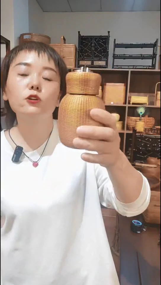 220毫升保温杯竹丝扣瓷