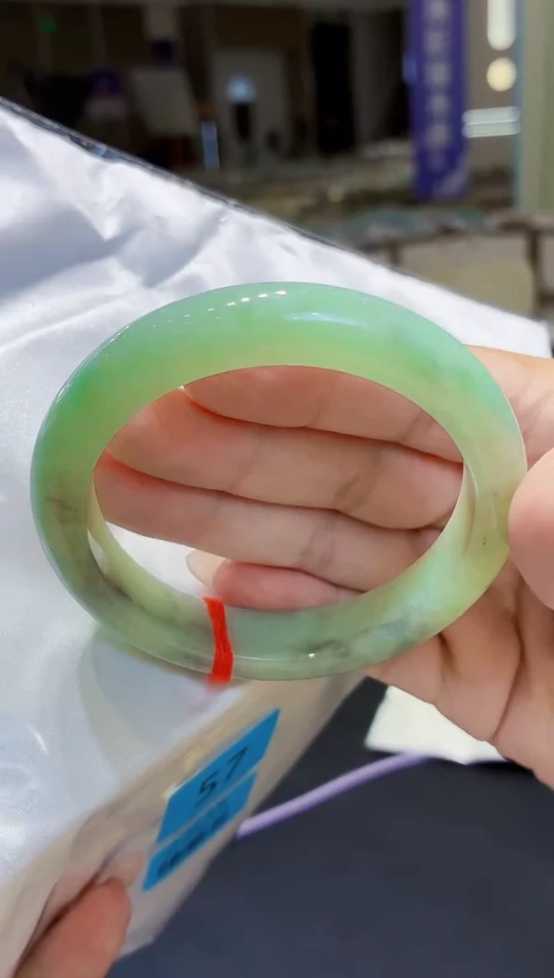 未镶嵌手镯翡翠翡翠手镯57