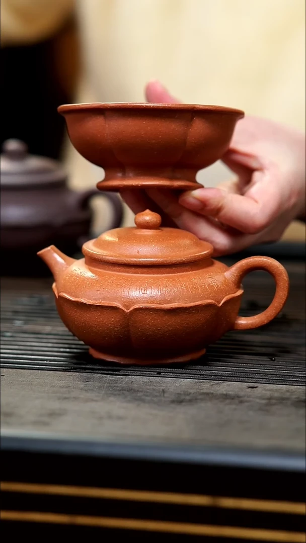 【闪购商品】紫砂茶壶血降坡无尘壶➕莲花杯