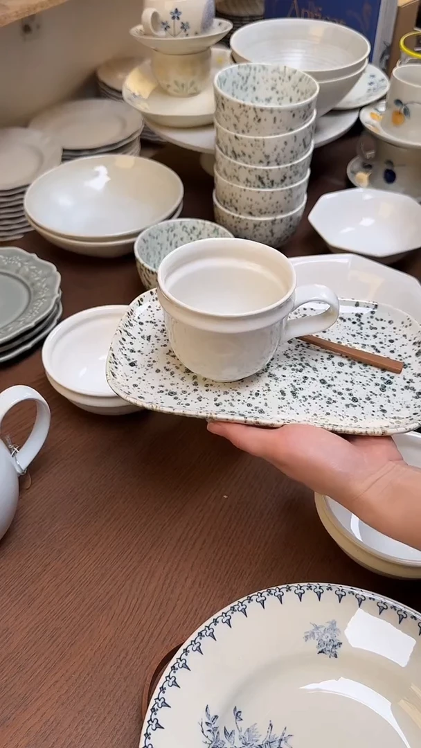 润白凹边系列马克杯瑕疵 黑点凸起