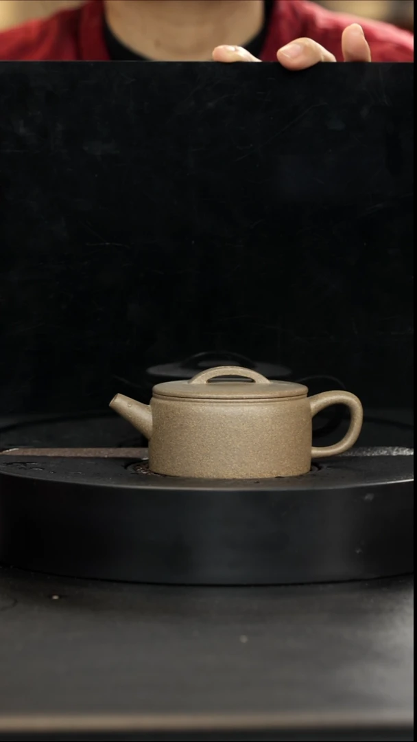 茶壶紫砂黄龙山宝山青段汉瓦160cc