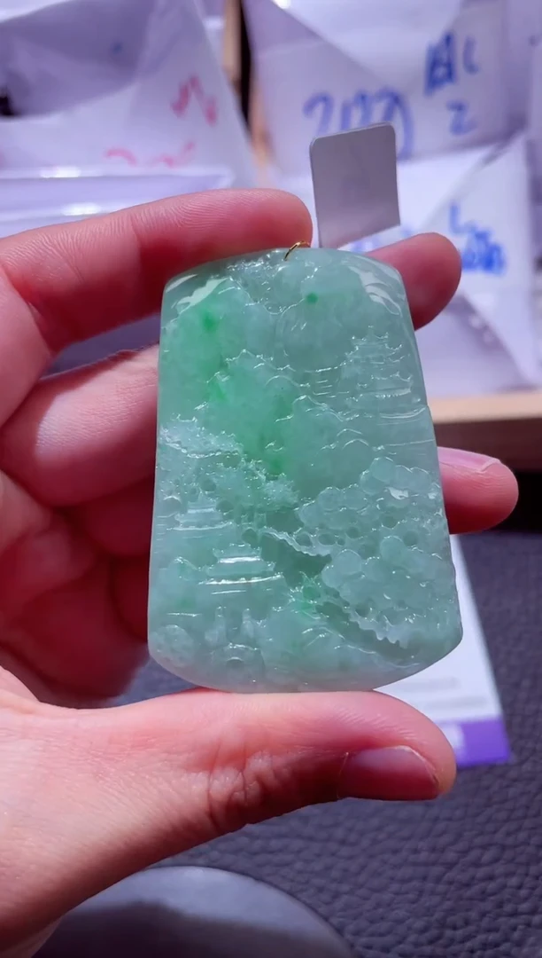 颈饰未镶嵌翡翠00000556