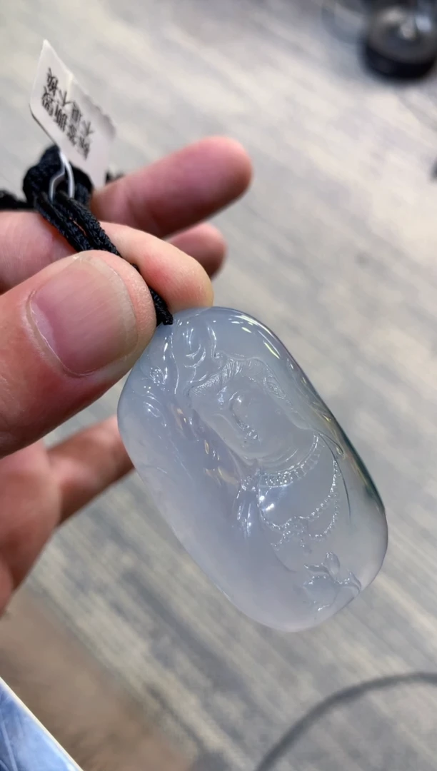 颈饰未镶嵌翡翠天然A货翡翠