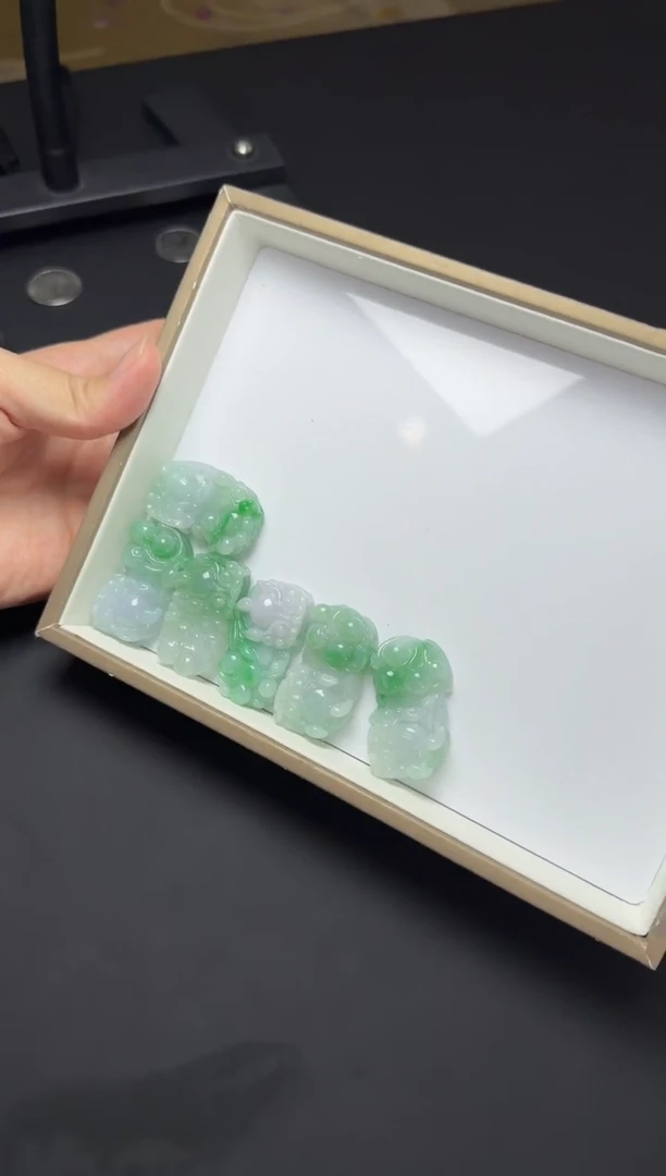 颈饰未镶嵌翡翠YM1370-7 貔貅多样性发1件