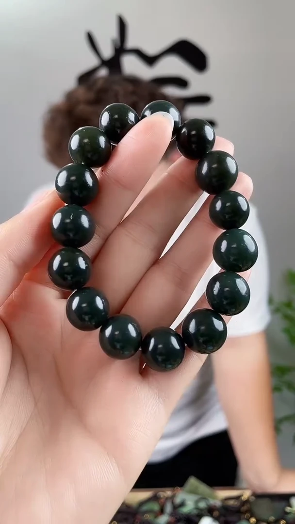 和田玉未镶嵌颈饰拍一发一，多样性发货