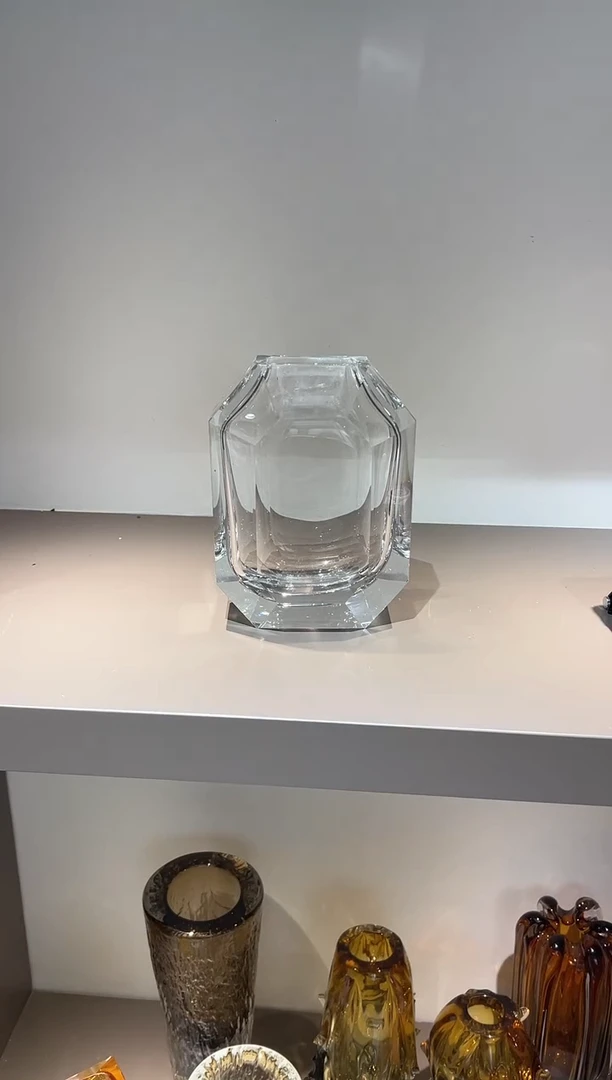 透明款切面艺术花瓶