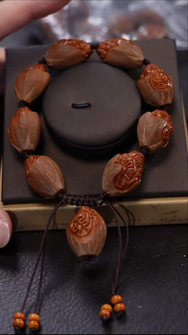 手串/手链橄榄核八万核雕文玩作品