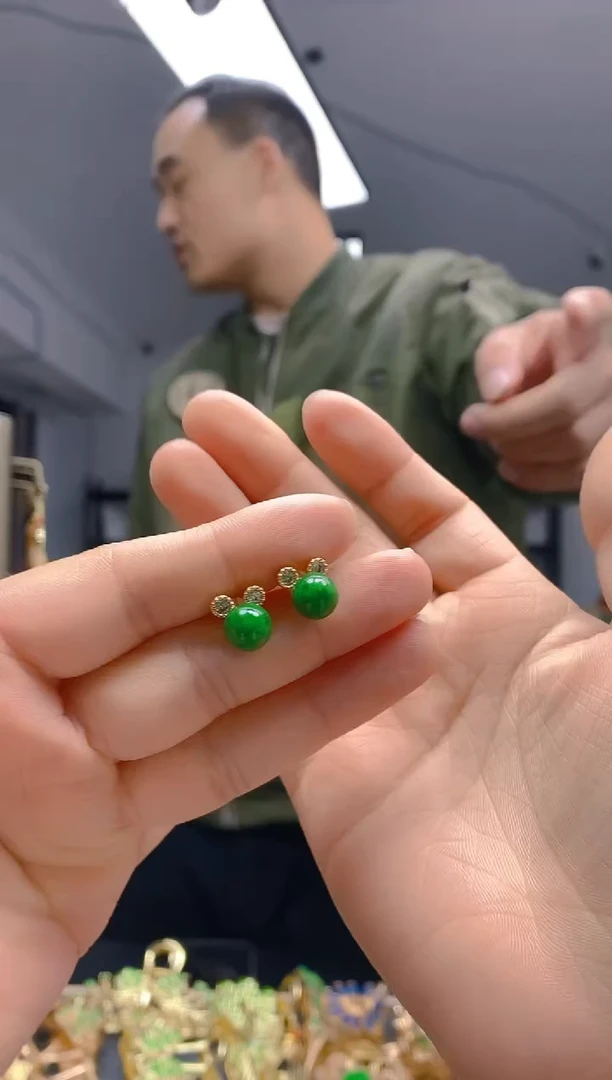 【闪购商品】翡翠耳饰合金109翡翠耳钉