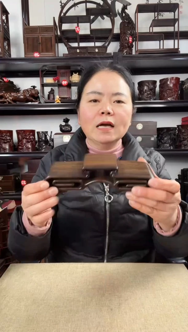 木大三连老李红木工艺品