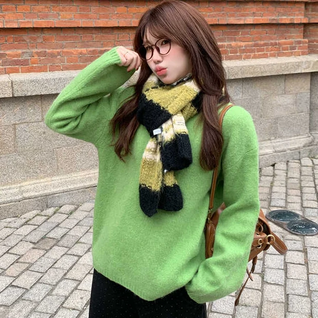 绿色毛衣女秋冬2025新款韩系高级感软糯复古小个子宽松打底针织衫