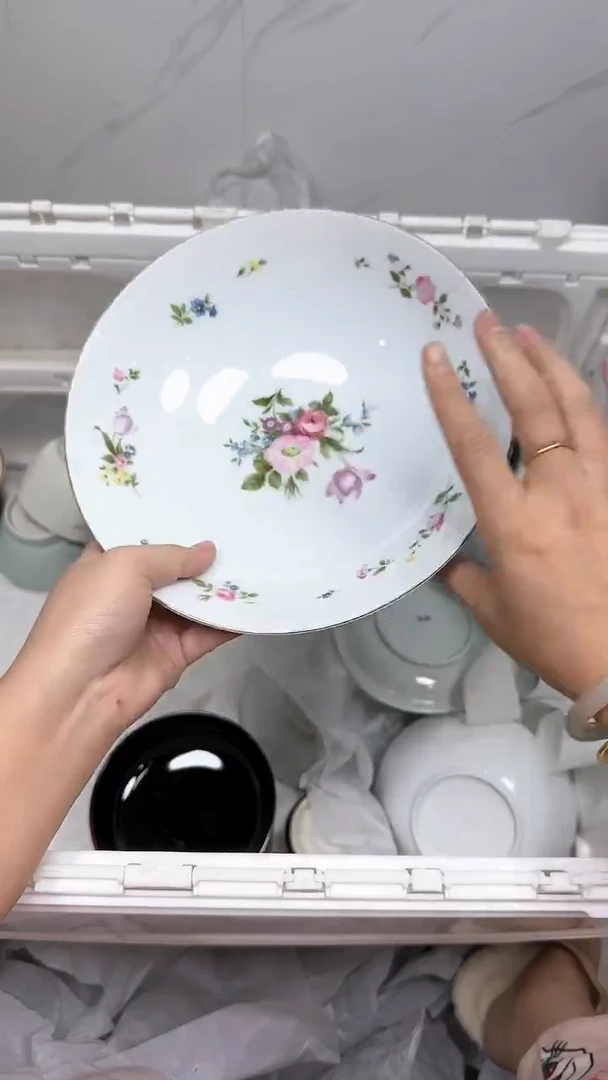 【闪购商品】1447回流瓷器默认微瑕，18.8包邮