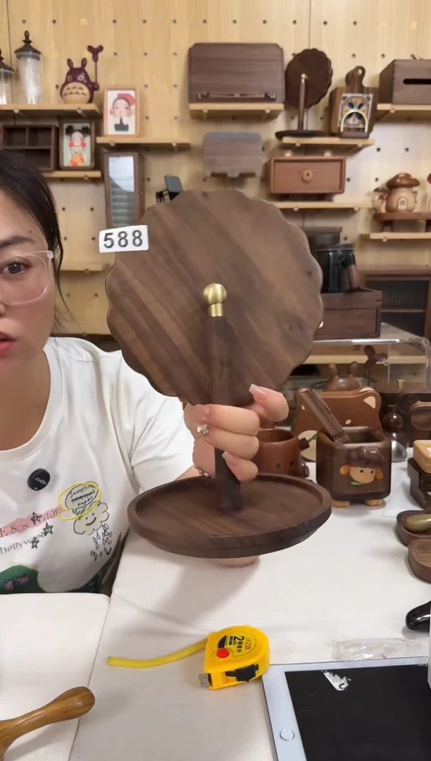木588号北美黑胡花瓣镜子