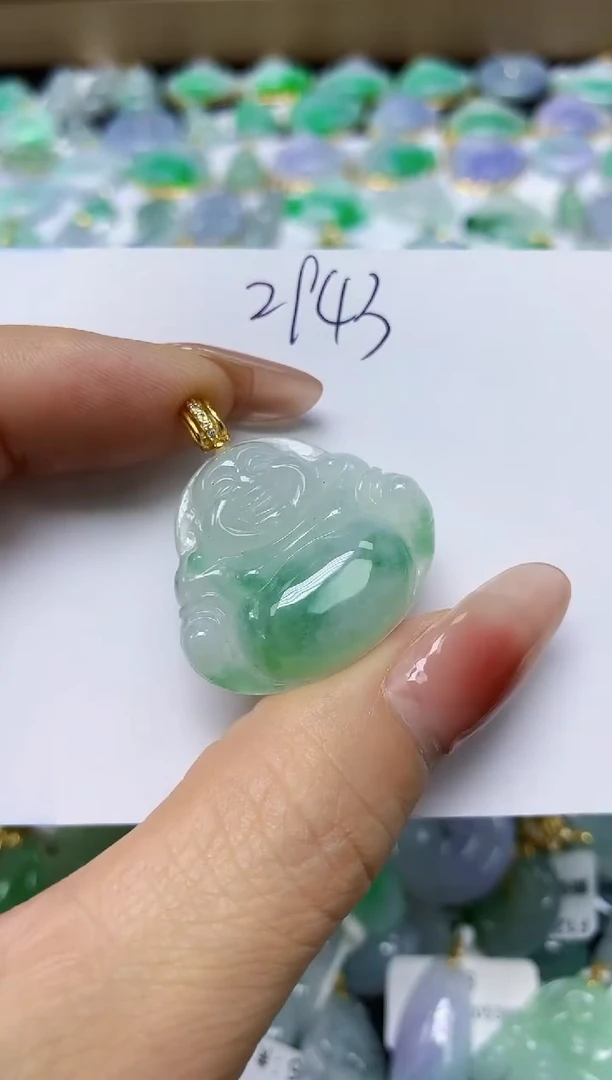 翡翠未镶嵌颈饰 天然缅甸翡翠A货