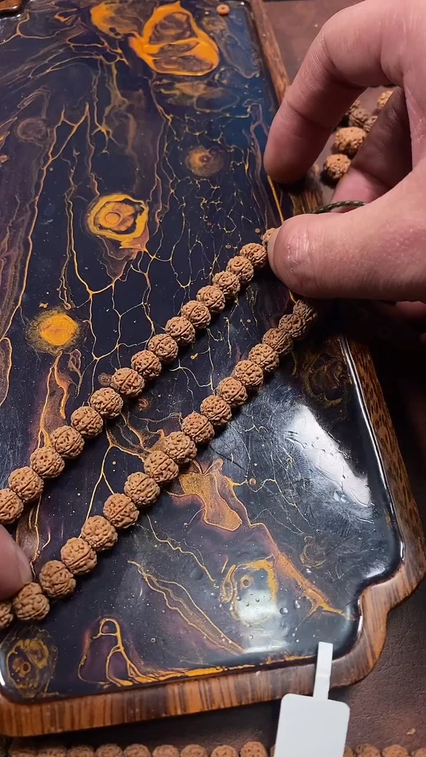 【闪购商品】金刚菩提手串17号天价蜂王