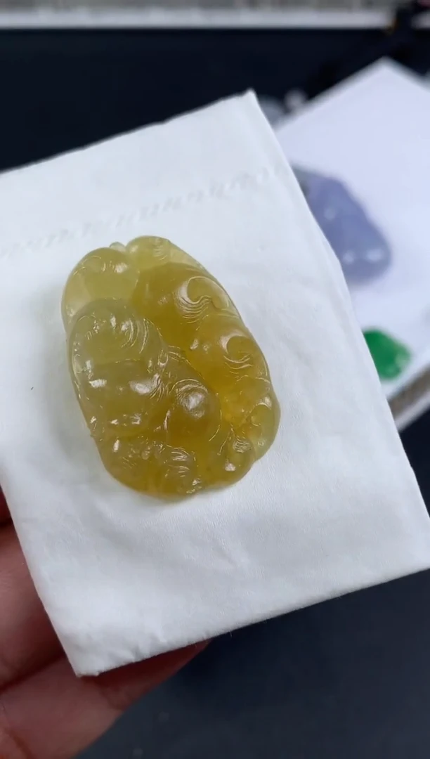 未镶嵌定制翡翠许*核翡翠