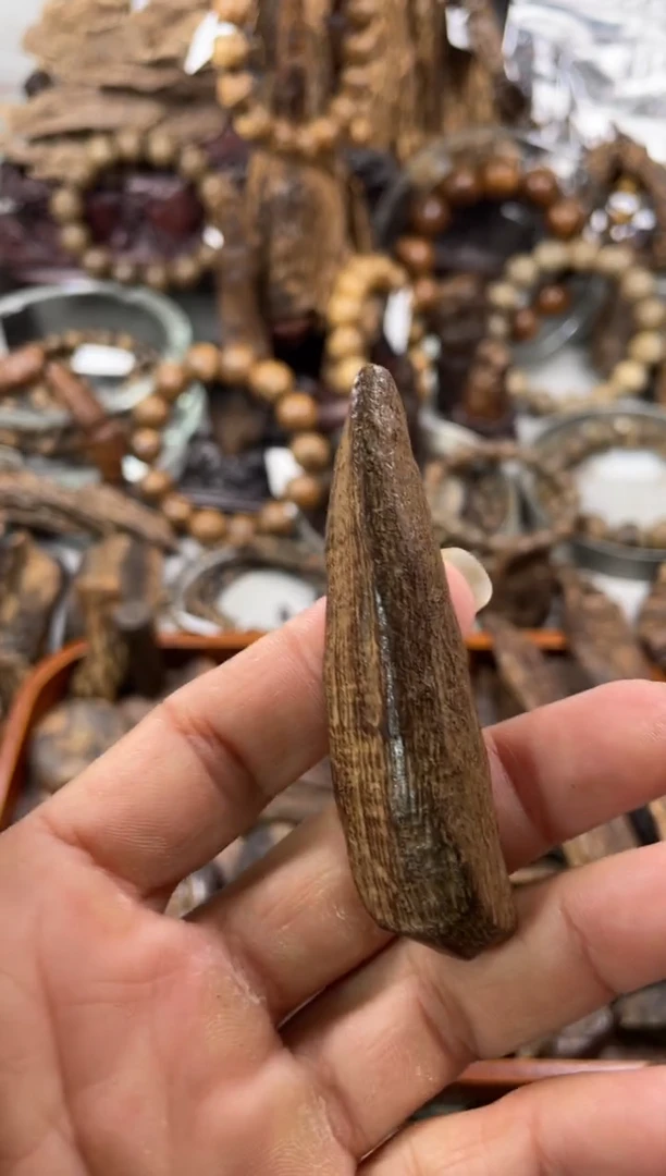 沉香沉香碎屑潮**厨 沉香   土沉