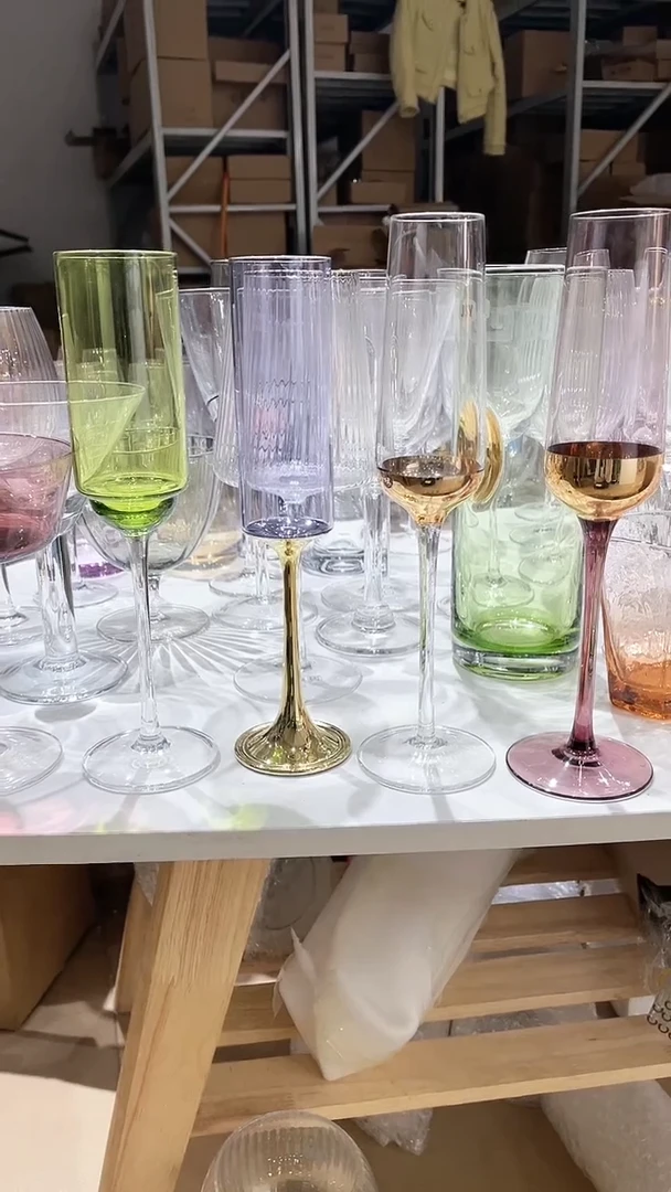 【闪购商品】水晶玻璃4只颜色香槟杯