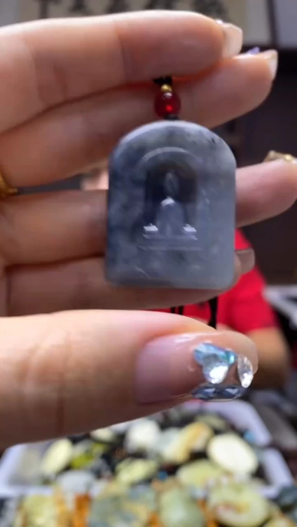 未镶嵌岫玉挂件