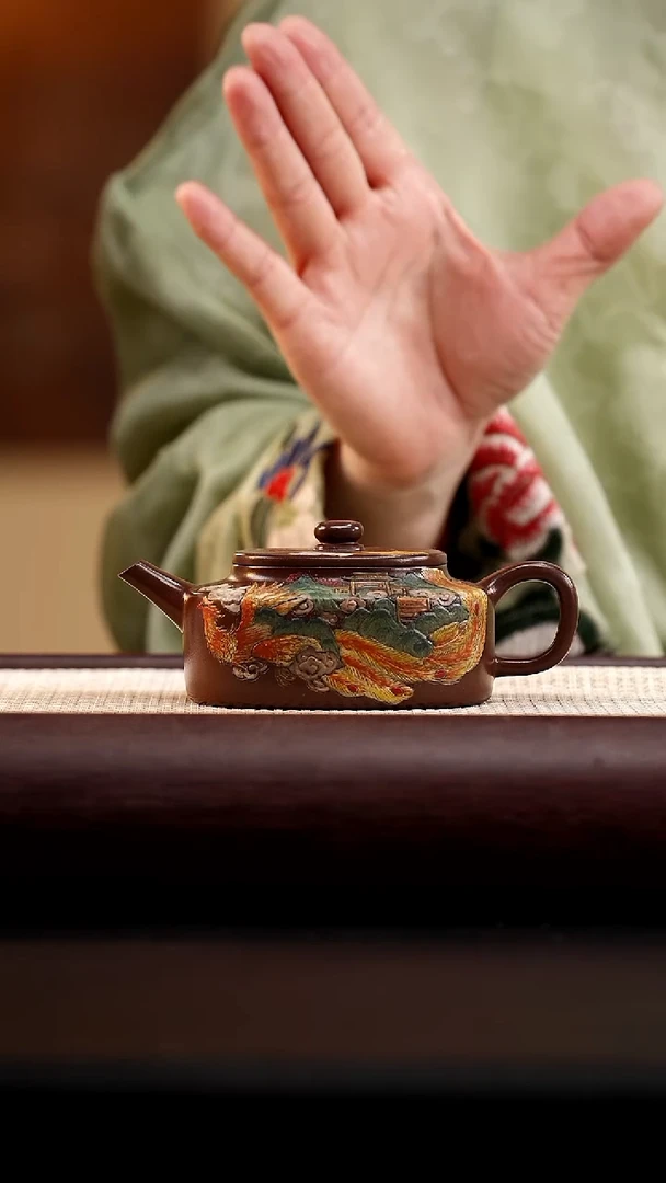 茶壶紫砂革紫泥扁晨180cc