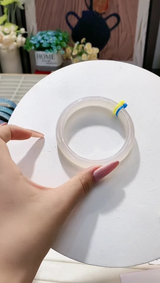 手镯玛瑙/玉髓未镶嵌77-62.4