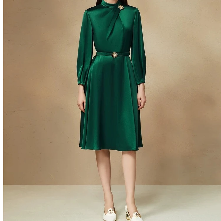 【歌】墨绿色轻奢长袖连衣裙气质收腰显瘦大摆裙GL523