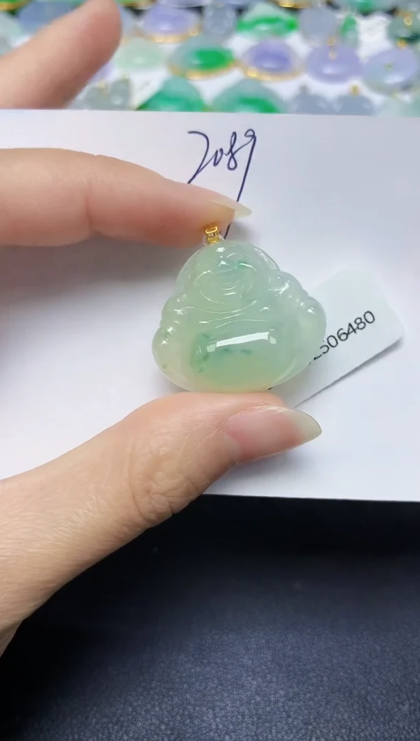 翡翠18K金镶嵌颈饰 天然缅甸翡翠A货