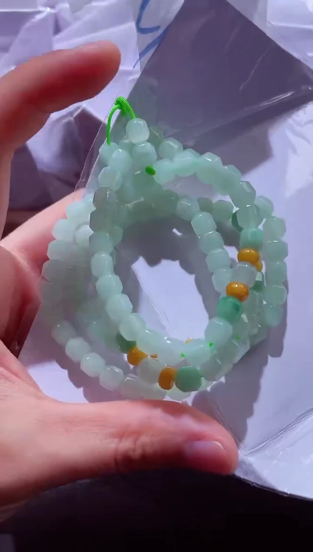 颈饰未镶嵌翡翠00009868