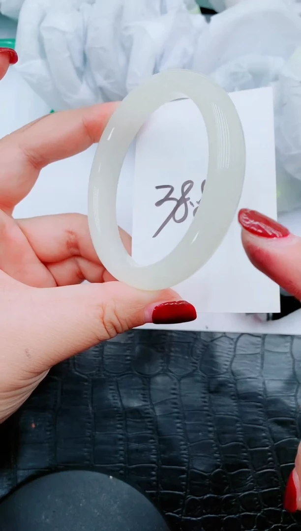 【闪购商品】石英质玉手镯未镶嵌P73-备注圈口找客服-晴