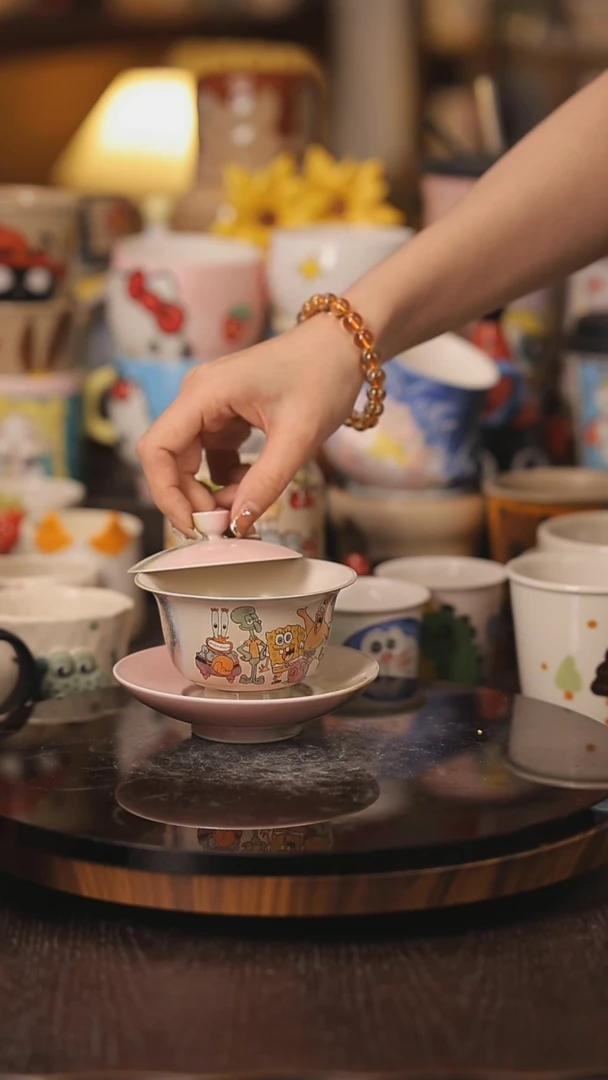 摆件景德镇釉下彩绘设计师款式陶瓷