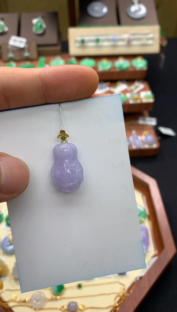 吊坠(不含链)18K金镶嵌翡翠白菜
