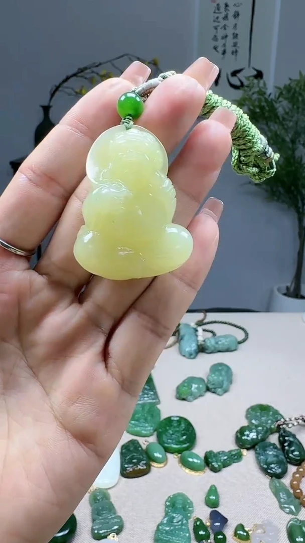 未镶嵌和田玉挂件1