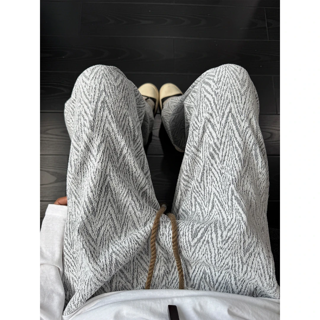 美式复古人字纹休闲裤子男款秋季宽松垂感直筒长裤松弛感情侣卫裤