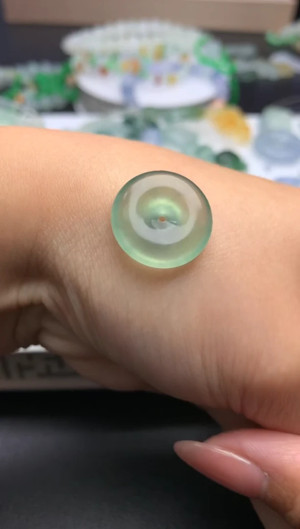 【闪购商品】定制翡翠未镶嵌毛货