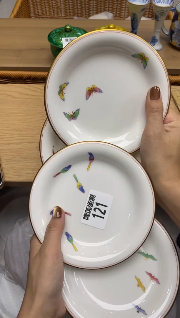 瓷片小*仙隆莲瓷器欢迎大家
