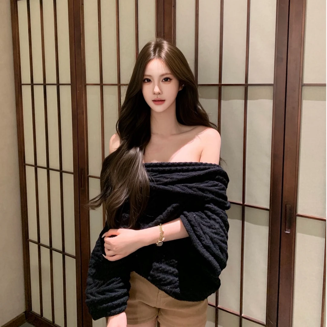 慵懒风一字肩性感宽松辣妹针织长袖上衣洋气休闲百搭短裤时尚套装