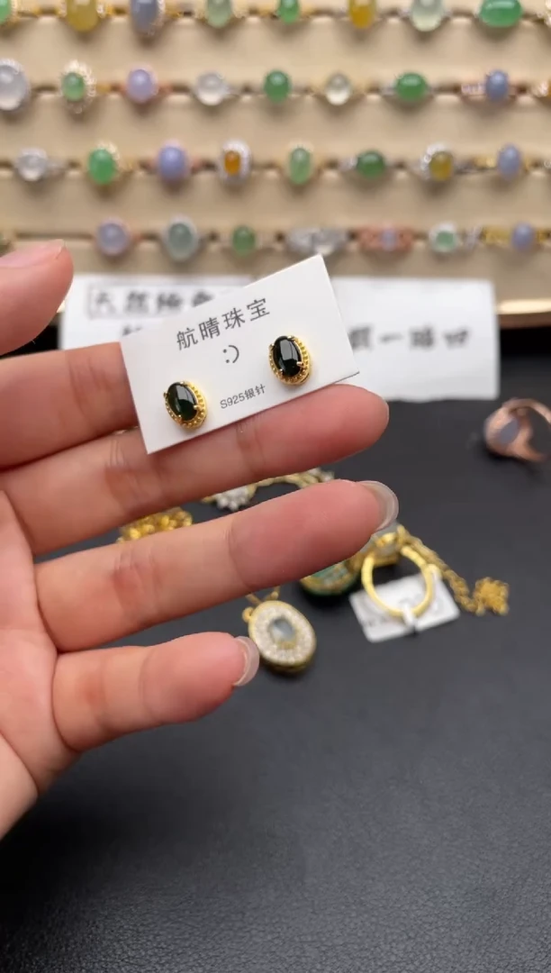 银S925镶嵌戒指翡翠一物一证一礼盒