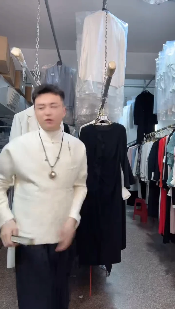 小*儿粉色西装  S码   YL15577LQ08A