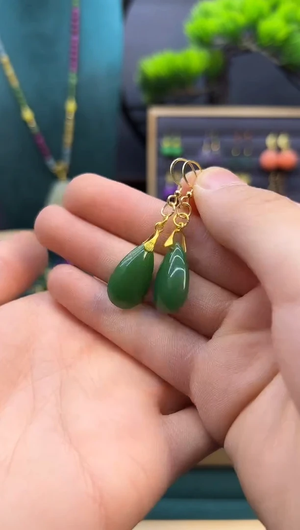 【闪购商品】和田玉耳饰14K金镶嵌E119