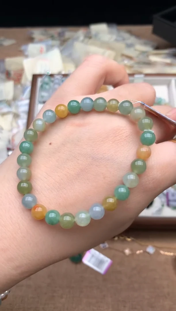 未镶嵌挂件翡翠1