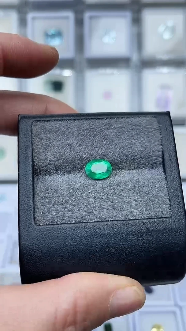 裸石祖母绿裸石1