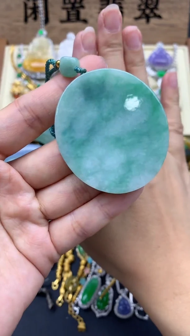 翡翠未镶嵌颈饰44-春日珠宝