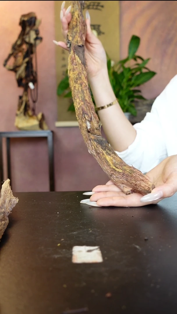 藤类海南大叶降真香帝王香带黄药膜350g