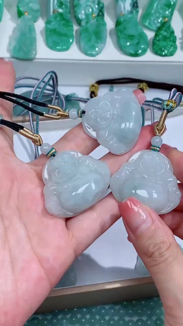 翡翠未镶嵌颈饰吊坠团购多样性发一件