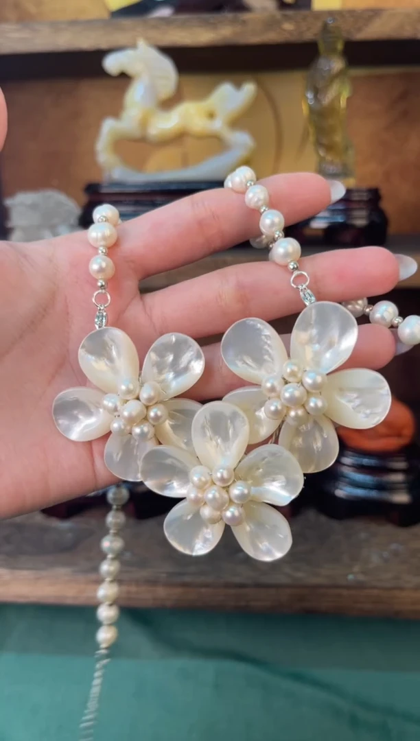 【闪购商品】淡水珍珠颈饰未镶嵌三花